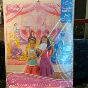 Disney Princess Back Drop & Prop Kit